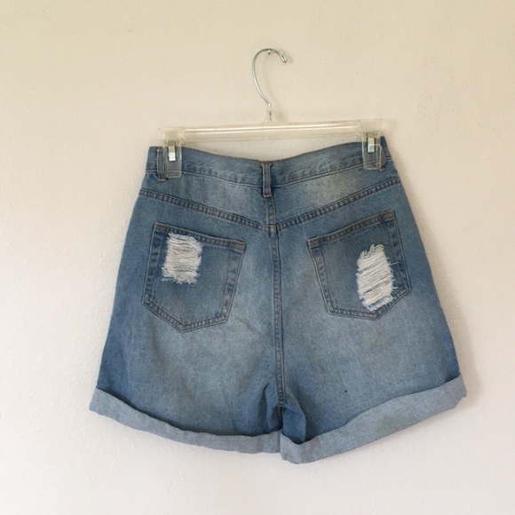Distressed denim shorts - Picture 3 of 8